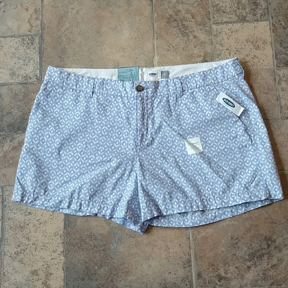 Old Navy plus size shorts size 16 BNWT